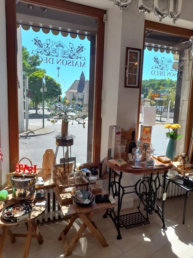 Maison En Ville Avec Terrasse Ensoleillee Et Wi-Fi Magnac-Laval Kültér fotó