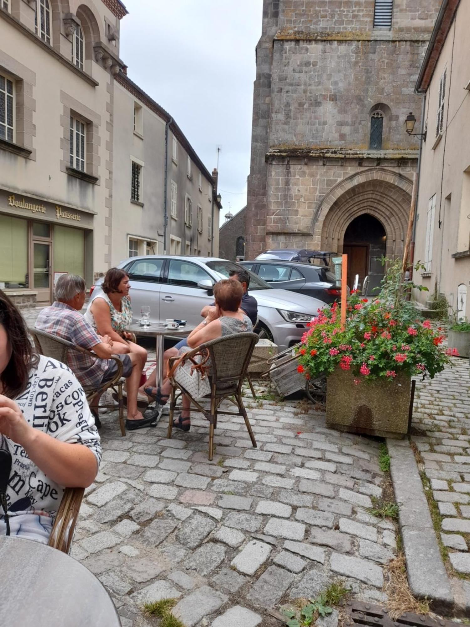 Maison En Ville Avec Terrasse Ensoleillee Et Wi-Fi Magnac-Laval Kültér fotó